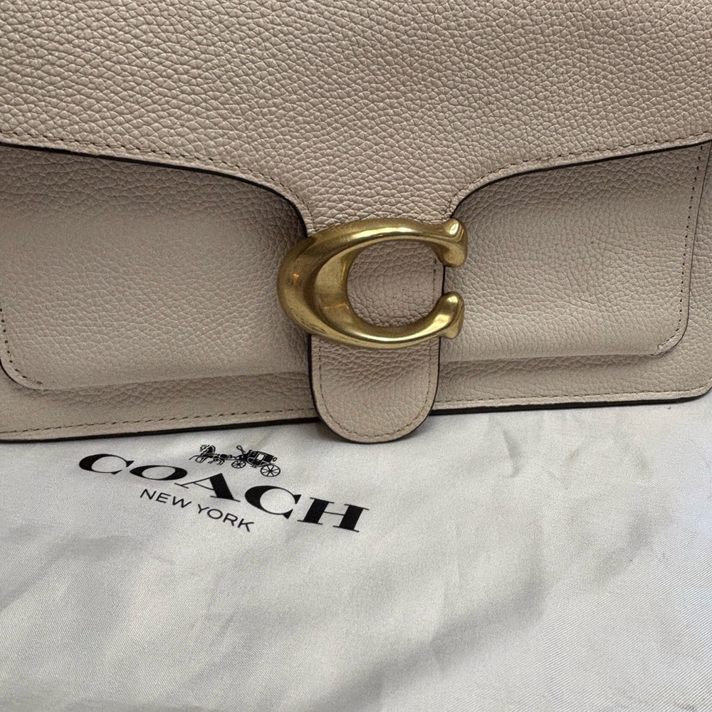 Coach Tabby 26 Shoulder Bag in Polished Pebble Leather - Chalk - Picture 14 of 16